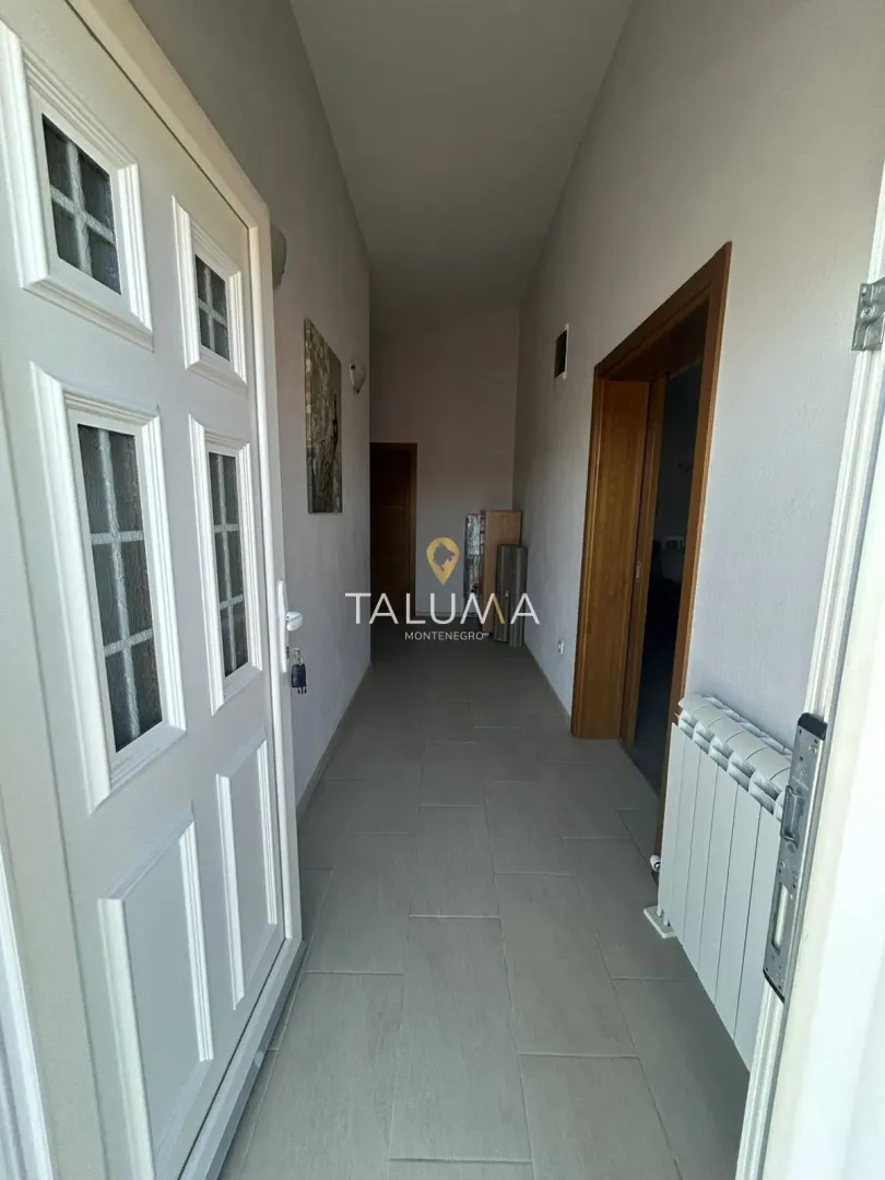 Rent, two bedroom apartment, 84m², Zagorič, Podgorica