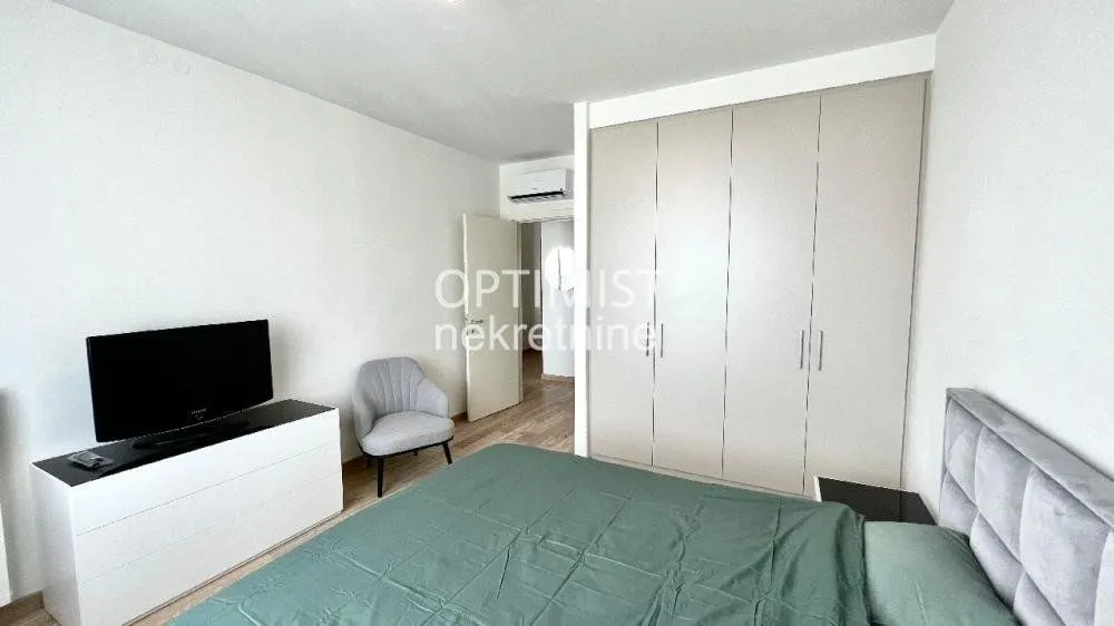Rent, two bedroom apartment, 55m², Savski Venac, Beograd
