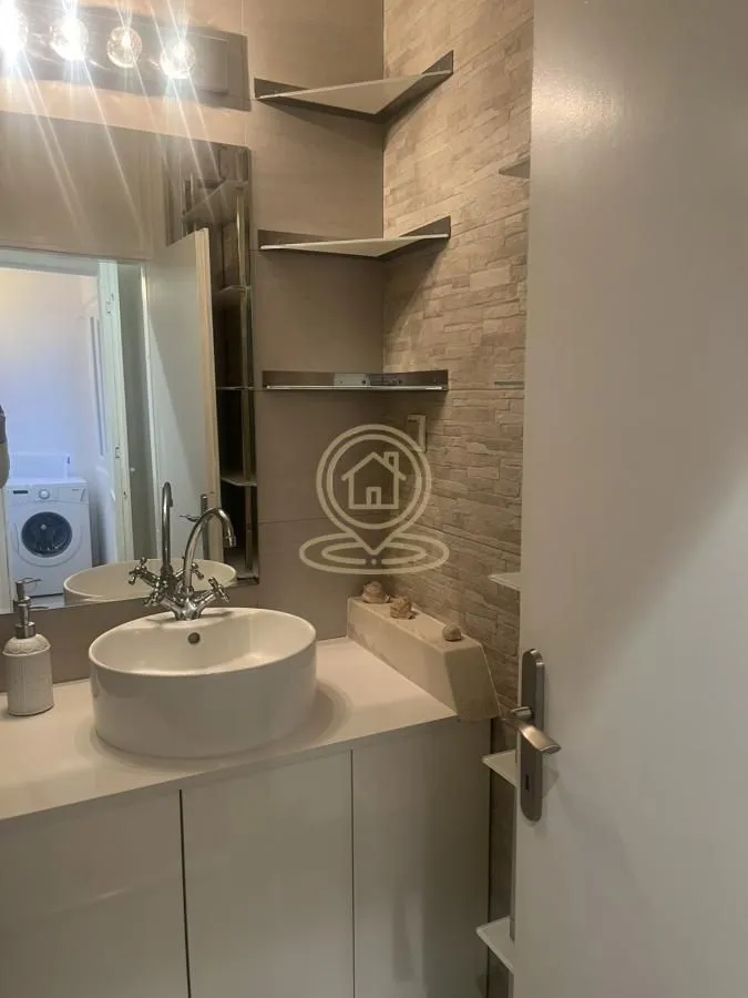 Prodaja, jednosoban stan, 62m², Bulevar Oslobodjenja, Novi Sad Sve Podlokacije