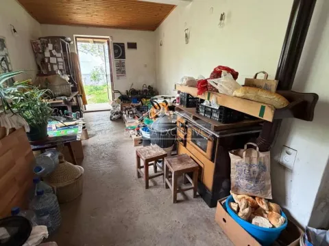 Sale, house, 75m², Padinska Skela, Palilula Sve Podlokacije - image 13