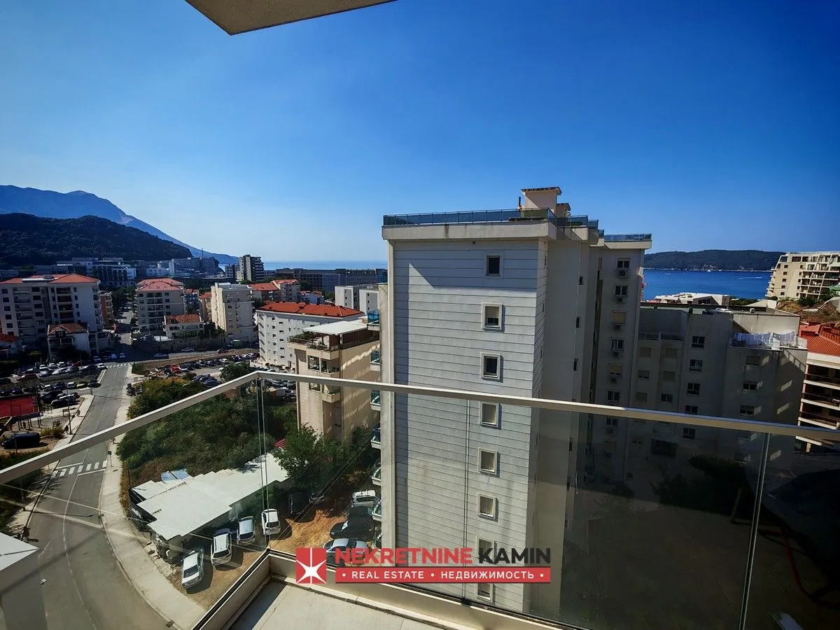 Sale, two bedroom apartment, 74m², Bečići, Budva