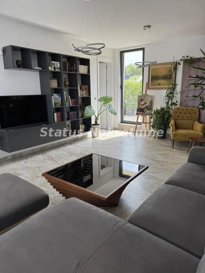 Prodaja, stan, 147m², Sremska Kamenica, Petrovaradin