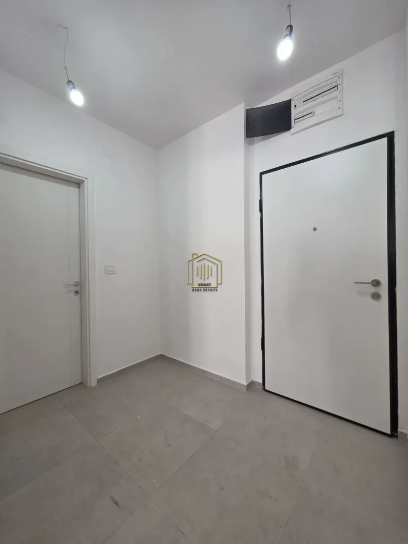 Izdavanje, jednosoban stan, 48m², Stari Aerodrom, Podgorica