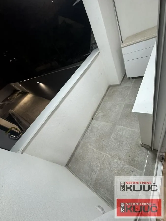 Prodaja, jednosoban stan, 36m², Podbara, Novi Sad Sve Podlokacije