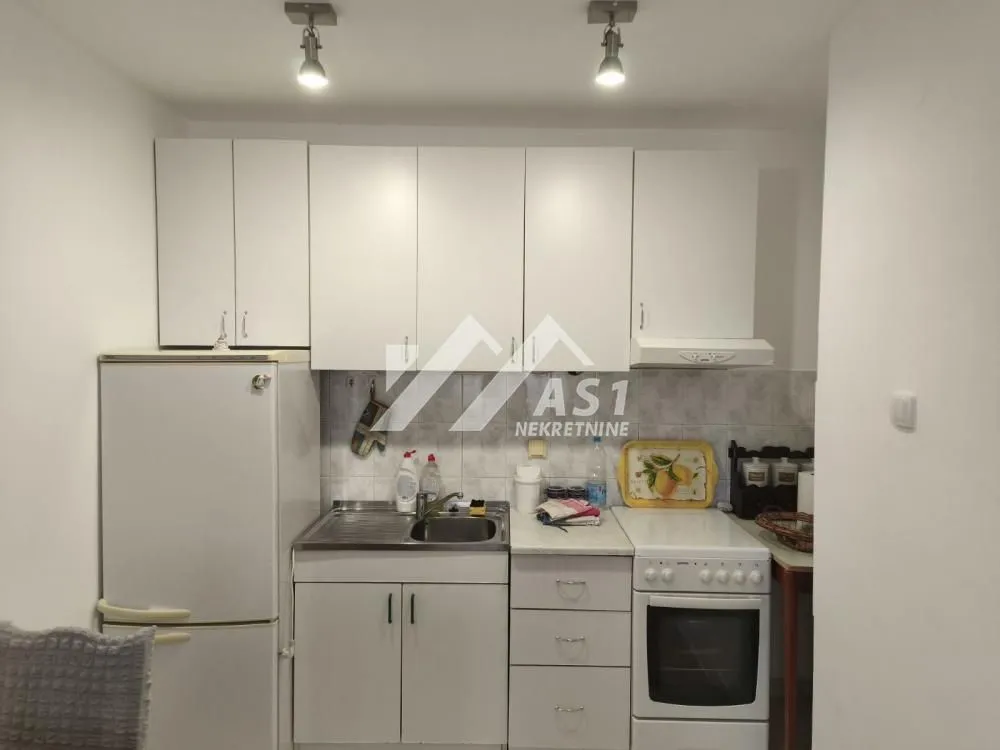 Izdavanje, jednosoban stan, 32m², Novi Sad Sve Podlokacije, Novi Sad