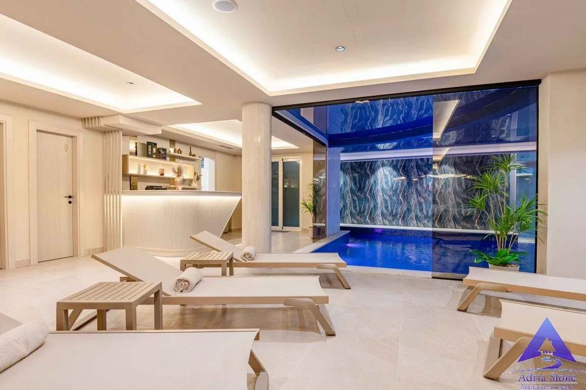 Izdavanje, poslovni prostor, 350m², Pržno, Budva