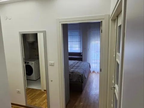 Rent, two bedroom apartment, 64m², City Kej, Podgorica - image 8