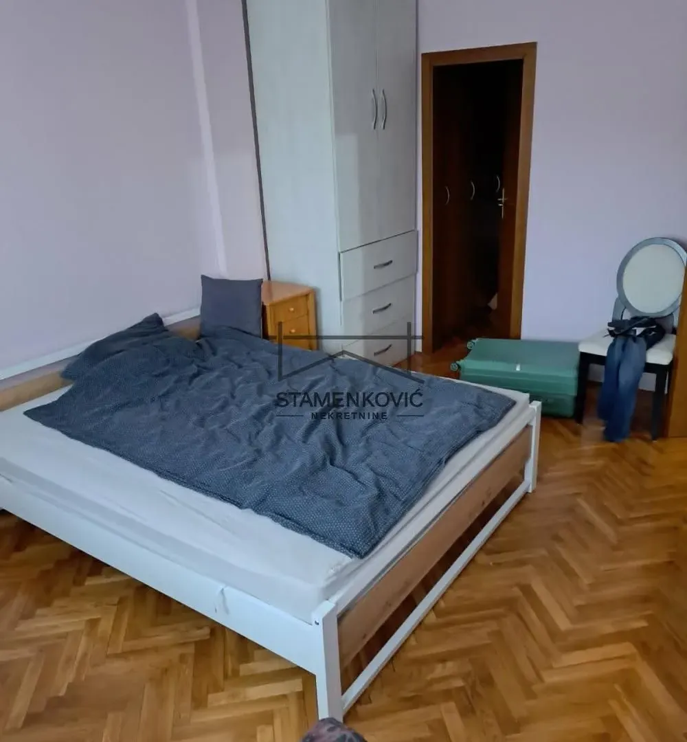 Izdavanje, dvosoban stan, 60m², Sajam, Novi Sad Sve Podlokacije