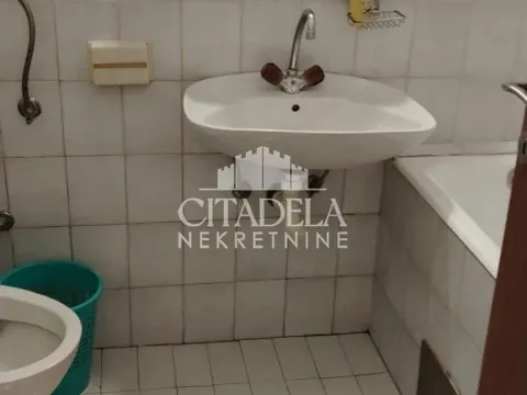 Izdavanje, stan, 100m², Čukarica, Beograd - image 9