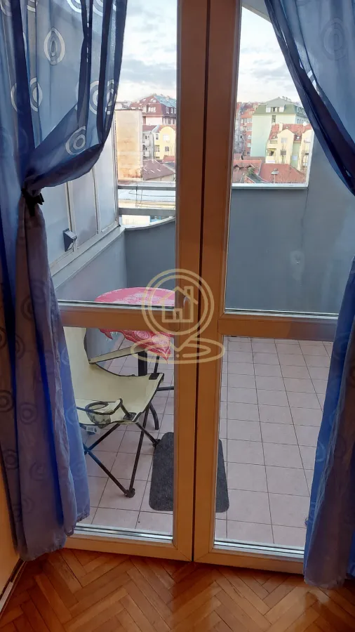 Izdavanje, jednosoban stan, 45m², Betanija, Novi Sad Sve Podlokacije