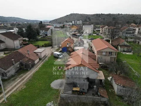 Prodaja, kuća, 129m², Gornja Gorica, Podgorica - image 2
