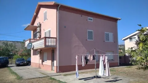 Sale, house, 260m², Dalmatinska ulica, Podgorica - image 3