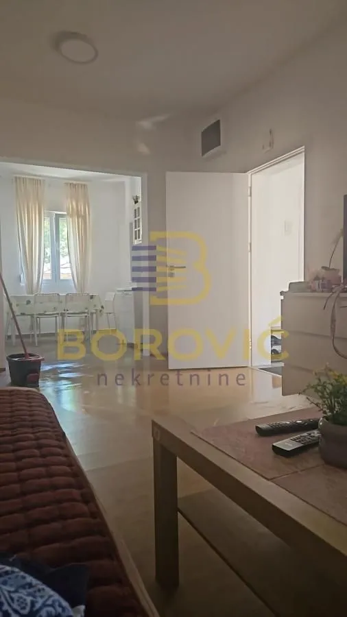 Rent, four bedroom apartment, 100m², Trošarina, Voždovac Sve Podlokacije
