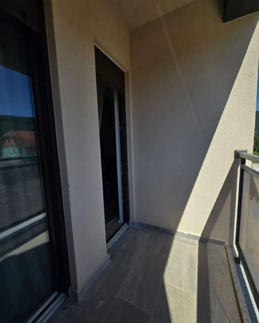 Izdavanje, jednosoban stan, 42m², Centar, Kolašin