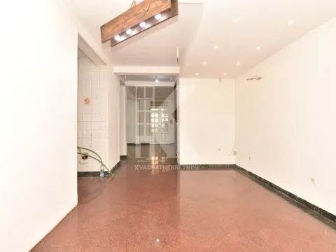 Rent, office space, 100m², Centar, Podgorica - image 4