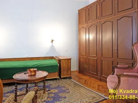 Prodaja, četvorosoban stan, 121m², Stari Grad, Beograd - image 9