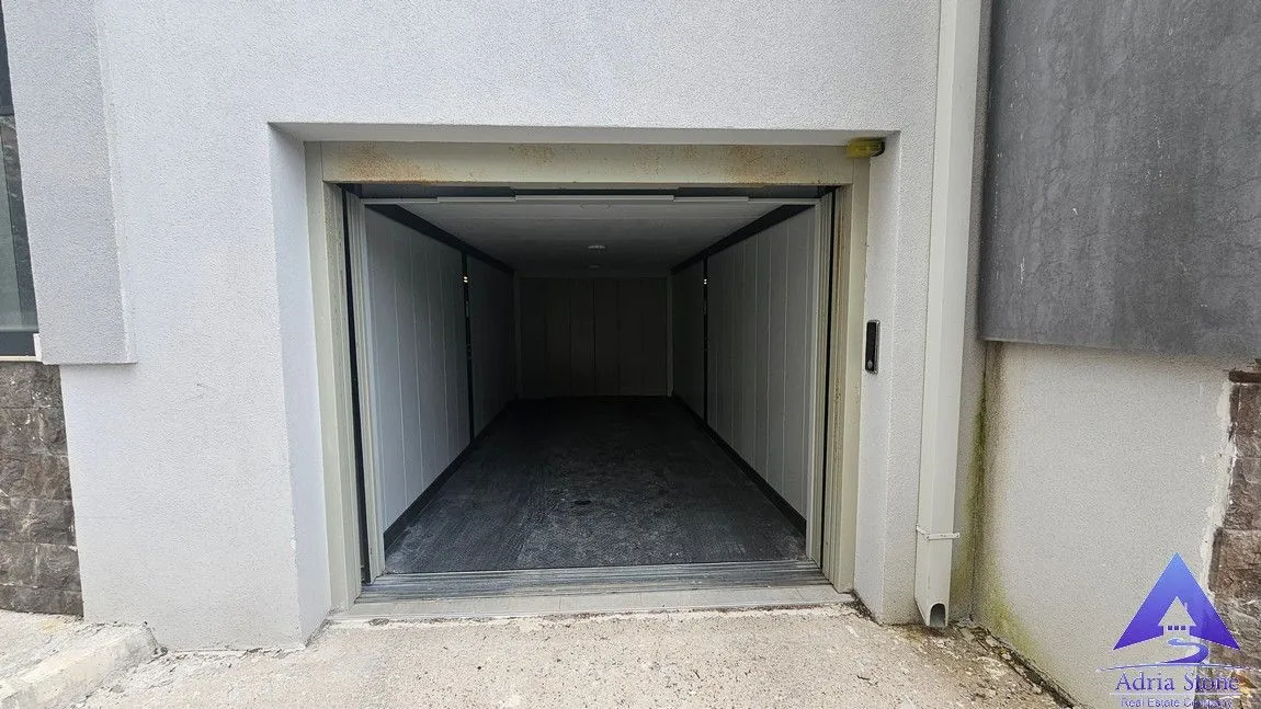 Prodaja, jednosoban stan, 49m², Rafailovići, Budva