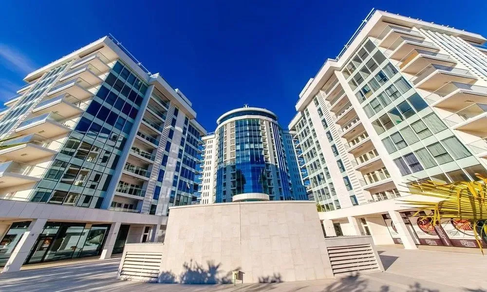 Prodaja, dvosoban stan, 77m², Budva, Crna Gora