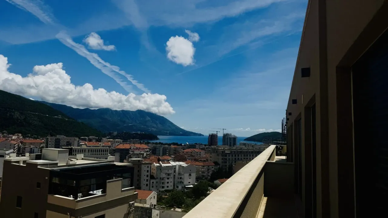 Sale, three bedroom apartment, 146m², Dubovica, Budva