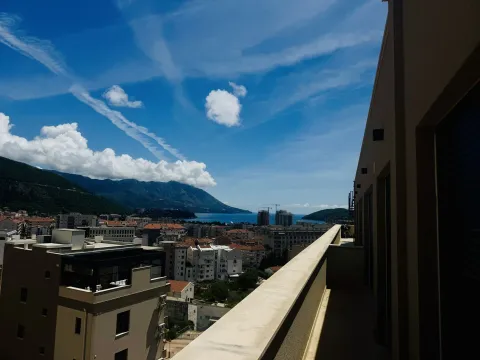 Prodaja, trosoban stan, 146m², Dubovica, Budva - image 1