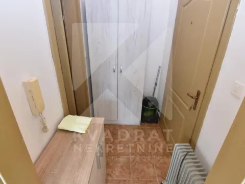 Rent, studio apartment, 34m², Stari Aerodrom, Podgorica - image 7