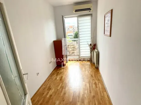 Prodaja, dvosoban stan, 38m², Južni Bulevar, Vračar Sve Podlokacije - image 4