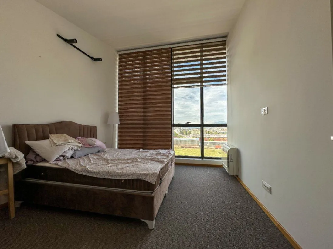 Rent, four bedroom apartment, 160m², Stari Aerodrom, Podgorica