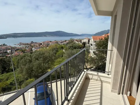 Rent, two bedroom apartment, 83m², Tripovići, Tivat - image 16