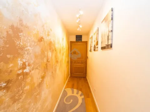 Izdavanje, jednosoban stan, 45m², Blok 6, Podgorica - image 9