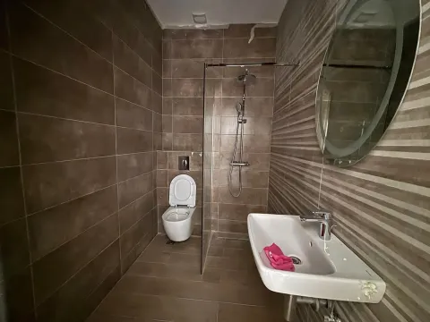 Prodaja, dvosoban stan, 100m², Zagorič, Podgorica - image 8