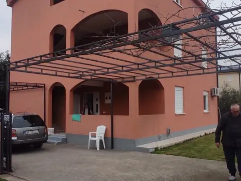 Prodaja, kuća, 300m², Bijelo Polje, Crna Gora - image 10