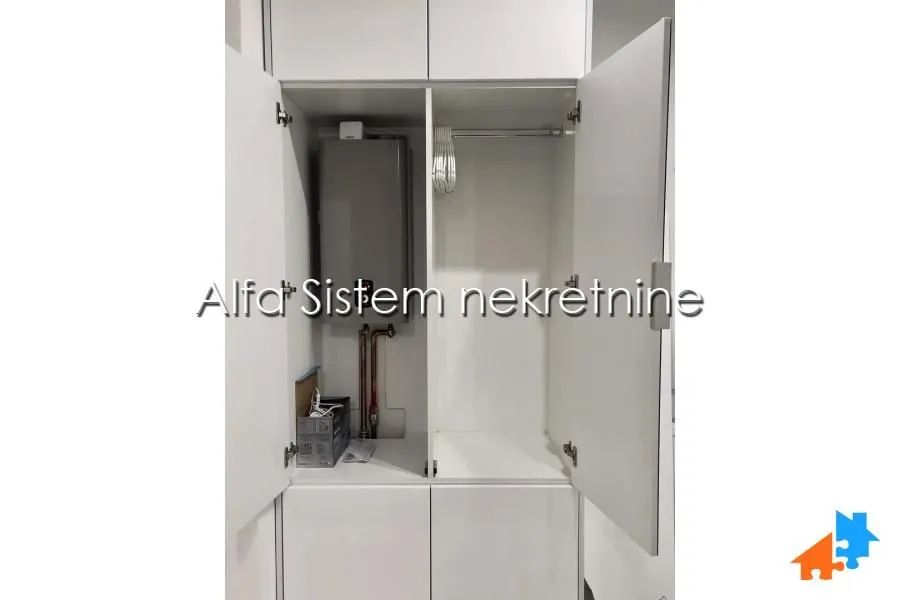 Izdavanje, dvosoban stan, 47m², Vračar Sve Podlokacije, Beograd