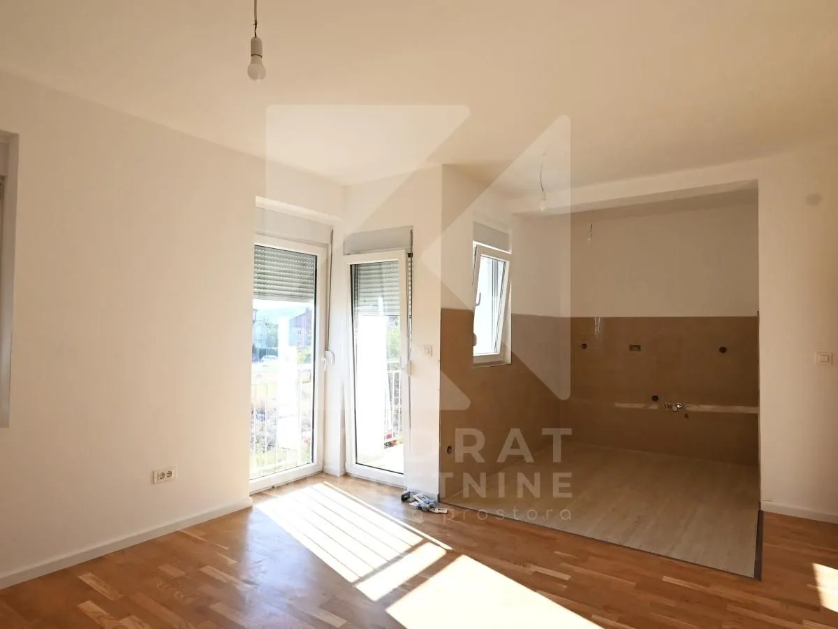 Prodaja, dvosoban stan, 52m², Zagorič, Podgorica