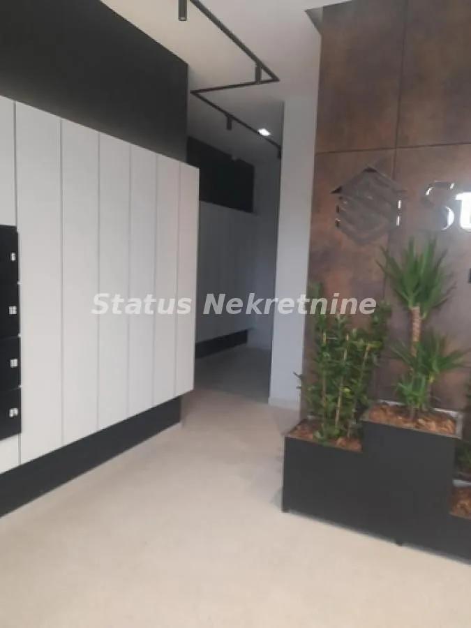 Prodaja, četvorosoban stan, 77m², Telep, Novi Sad Sve Podlokacije