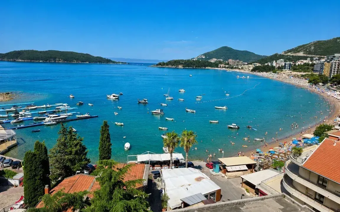 Sale, two bedroom apartment, 68m², Rafailovići, Budva