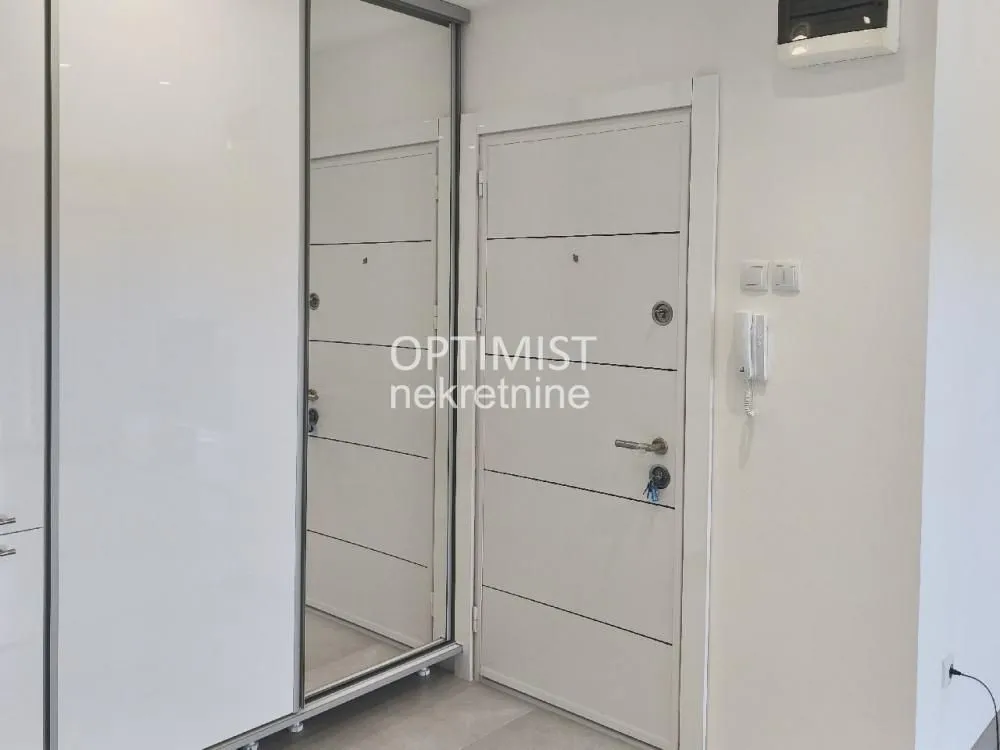 Rent, three bedroom apartment, 58m², Novi Beograd Blok 28, Novi Beograd Sve Podlokacije