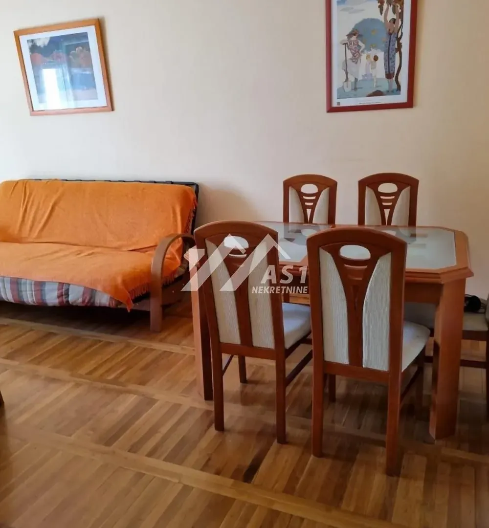Izdavanje, dvosoban stan, 50m², Bulevar Oslobodjenja, Novi Sad Sve Podlokacije