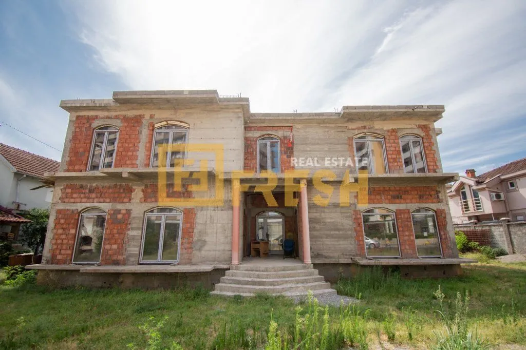 Sale, office space, 380m², City Kvart, Podgorica