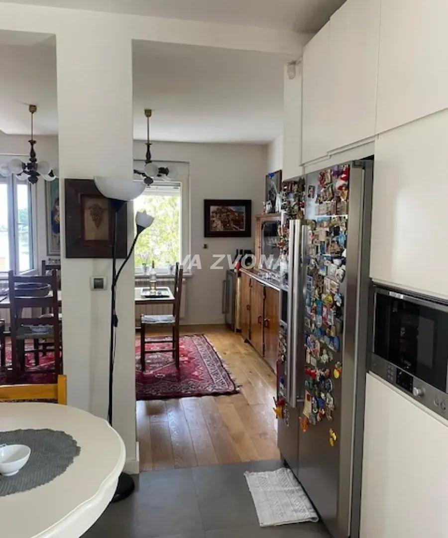 Prodaja, ugostiteljski objekat, 630m², Stari Slankamen, Inđija