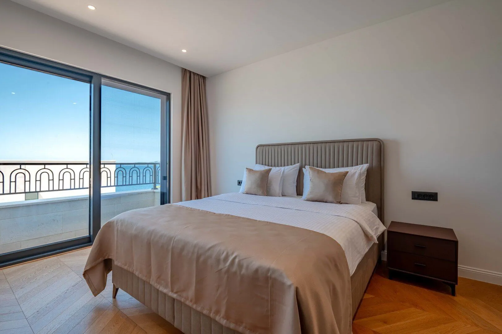 Prodaja, kuća, 318m², Budva, Crna Gora