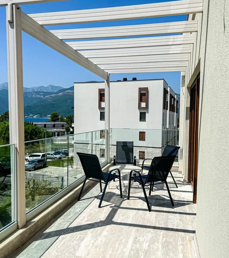 Rent, two bedroom apartment, 71m², Donja Lastva, Tivat