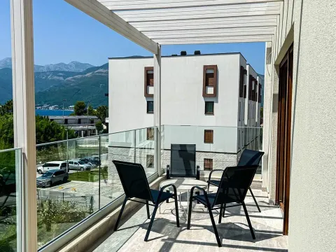 Izdavanje, dvosoban stan, 71m², Donja Lastva, Tivat - image 9