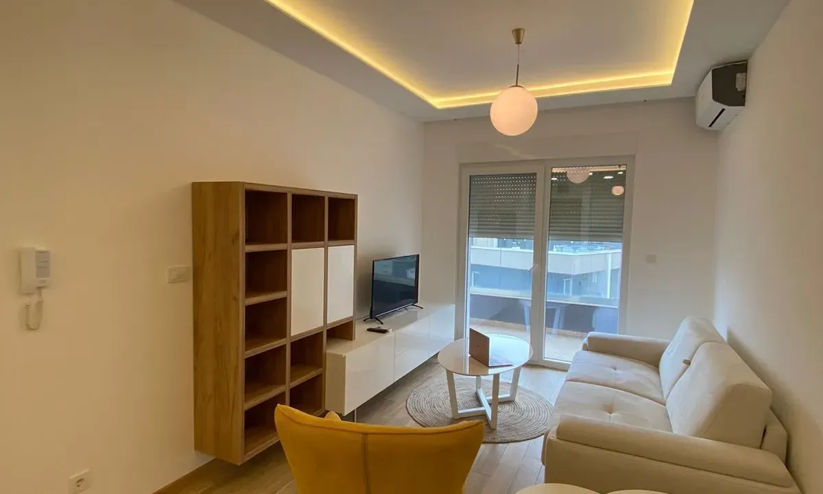 Rent, one bedroom apartment, 50m², Budva, Crna Gora