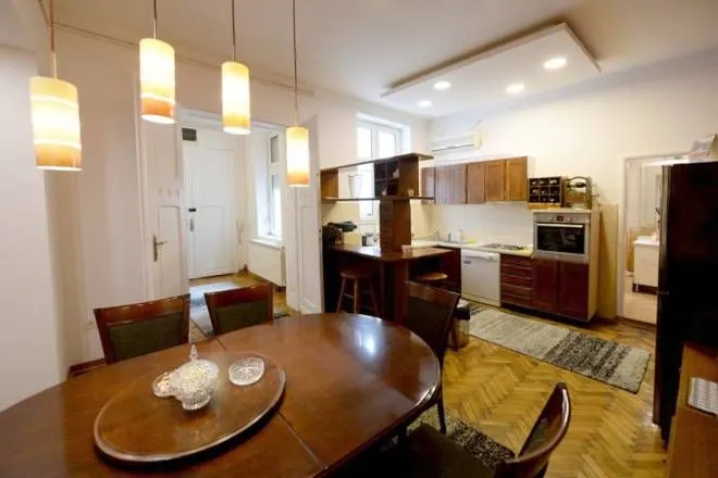 Sale, three bedroom apartment, 86m², Vračar Centar, Vračar Sve Podlokacije