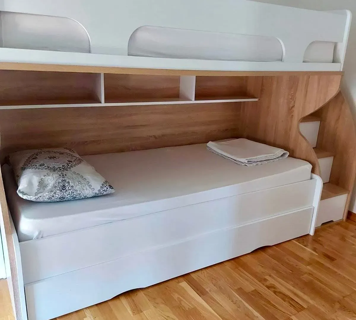 Prodaja, dvosoban stan, 55m², Igalo, Herceg Novi