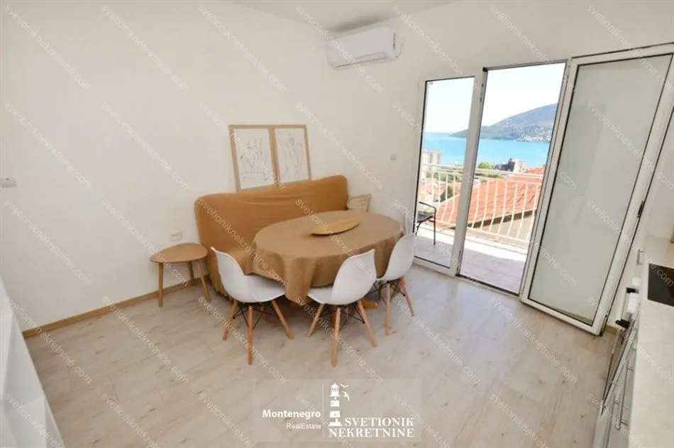 Prodaja, trosoban stan, 131m², Igalo, Herceg Novi
