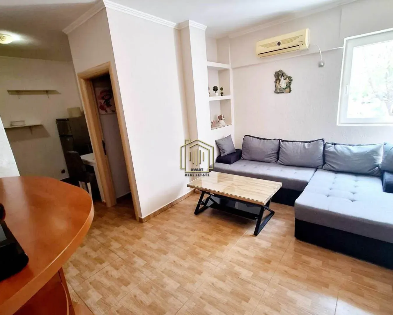 Izdavanje, jednosoban stan, 31m², Stari Aerodrom, Podgorica