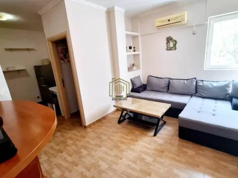 Izdavanje, jednosoban stan, 31m², Stari Aerodrom, Podgorica