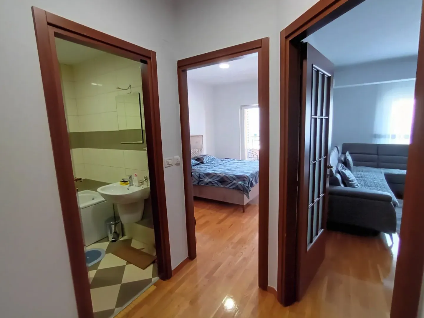 Izdavanje, jednosoban stan, 56m², City Kvart, Podgorica