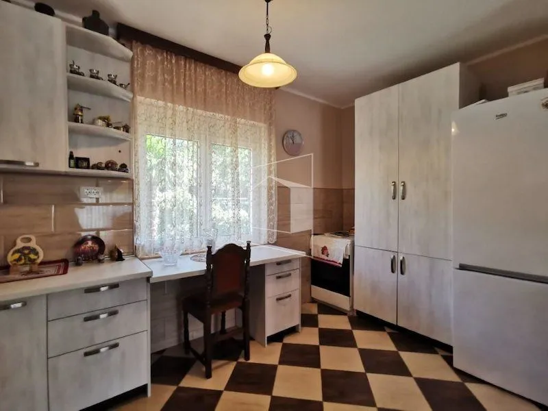 Prodaja, kuća, 170m², Podgorica, Crna Gora